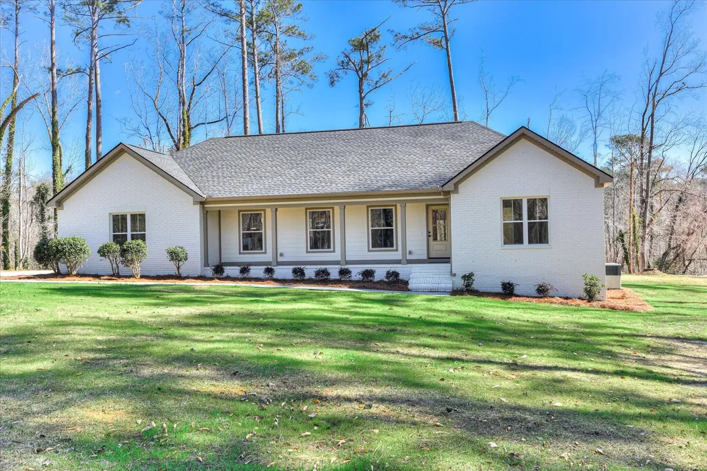 4626 Silver Lake Drive Evans GA 30809