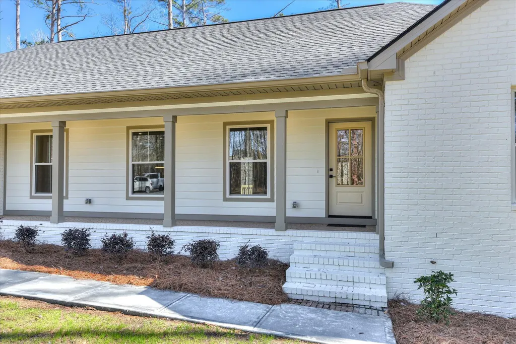 4626 Silver Lake Drive Evans GA 30809