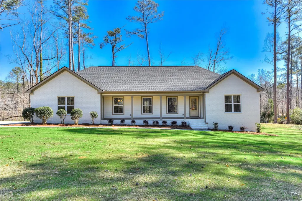 4626 Silver Lake Drive Evans GA 30809