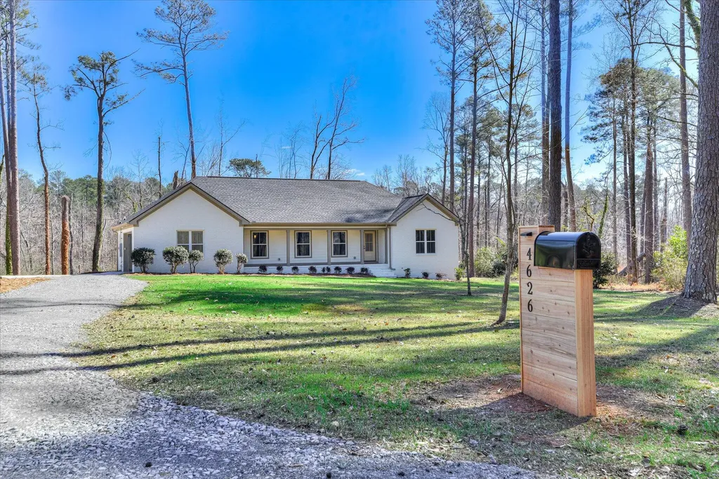 4626 Silver Lake Drive Evans GA 30809
