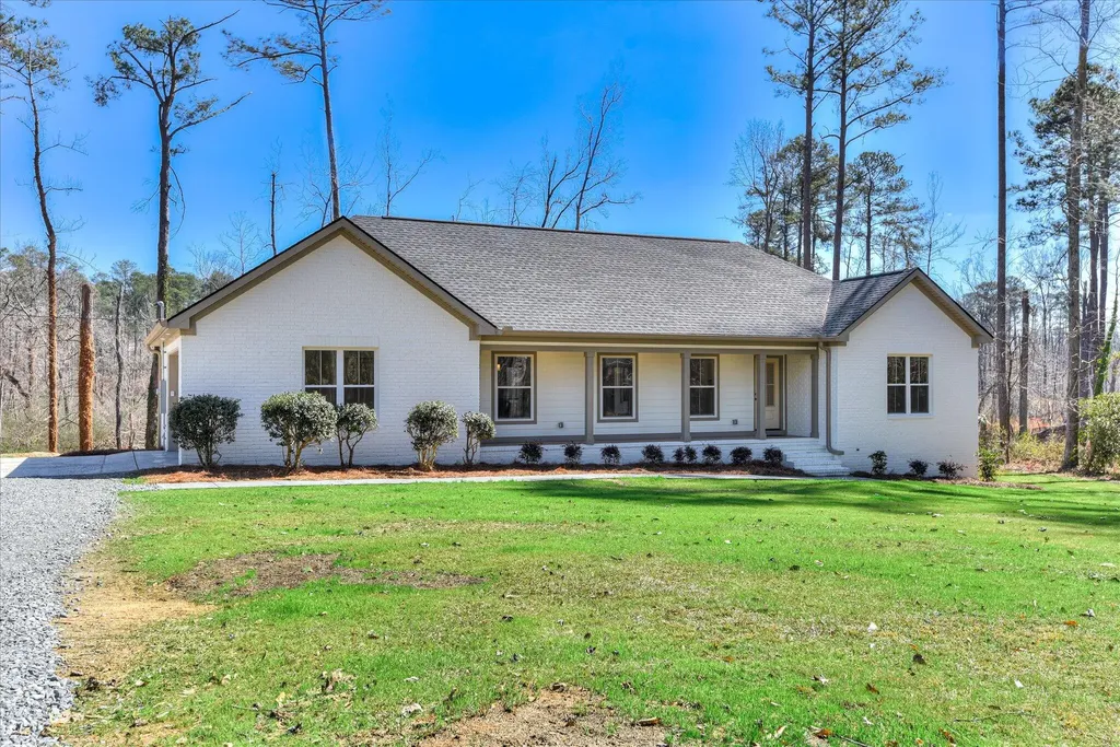 4626 Silver Lake Drive Evans GA 30809