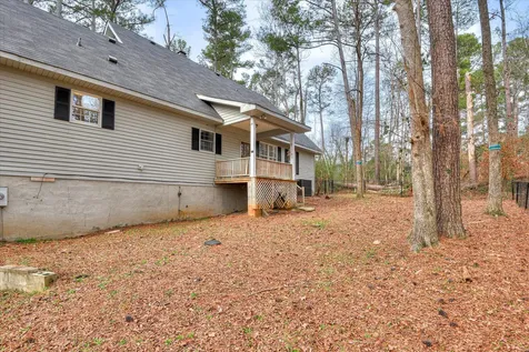4 Twin Oaks Drive North Augusta SC 29860