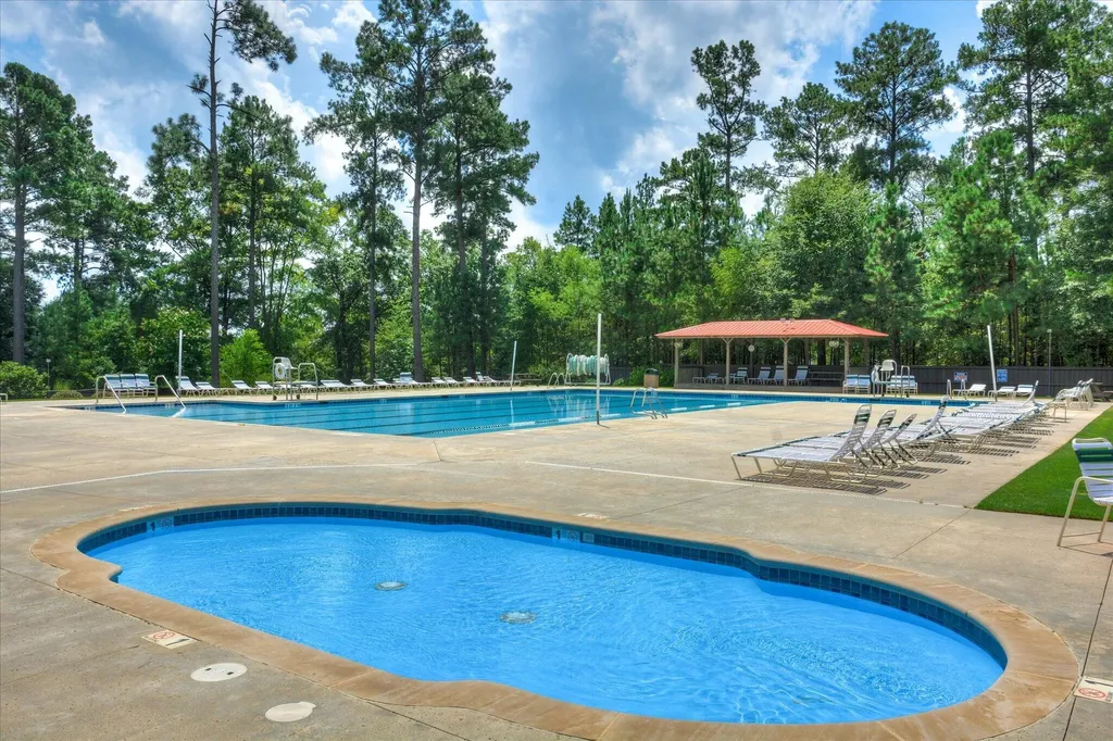 810 Glencoe Way Evans GA 30809