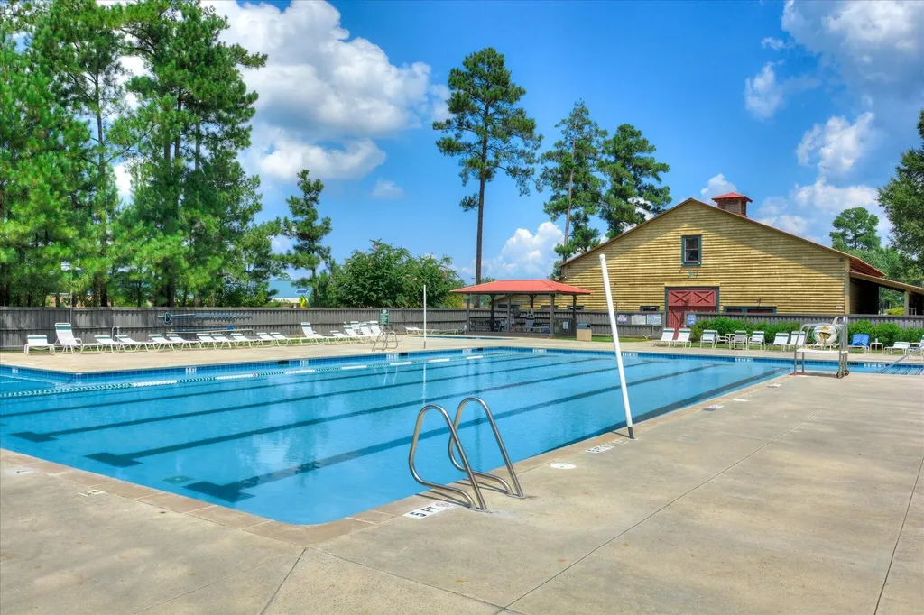 810 Glencoe Way Evans GA 30809