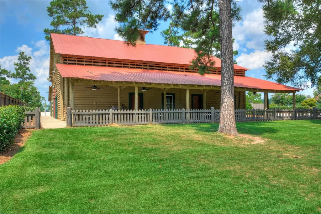 810 Glencoe Way Evans GA 30809