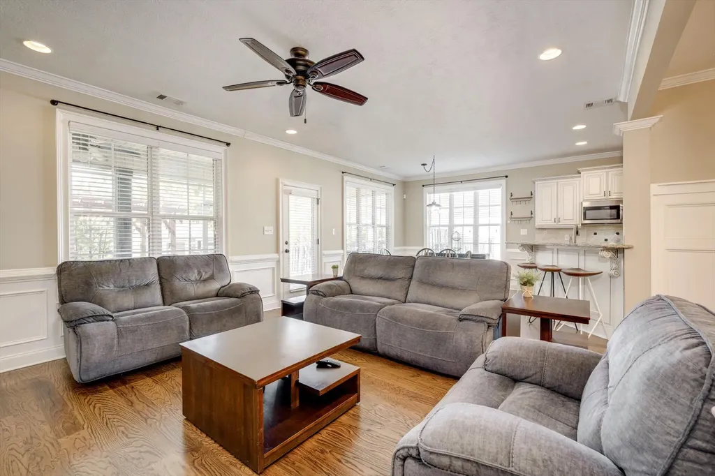 810 Glencoe Way Evans GA 30809