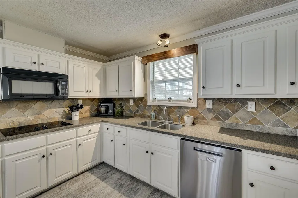 4327 Iron Hill Road Dearing GA 30808
