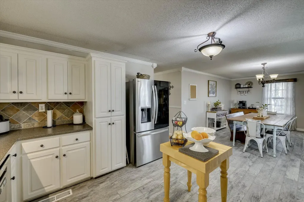 4327 Iron Hill Road Dearing GA 30808