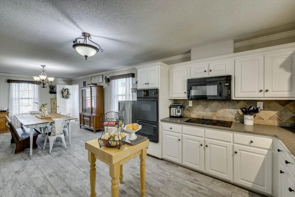 4327 Iron Hill Road Dearing GA 30808