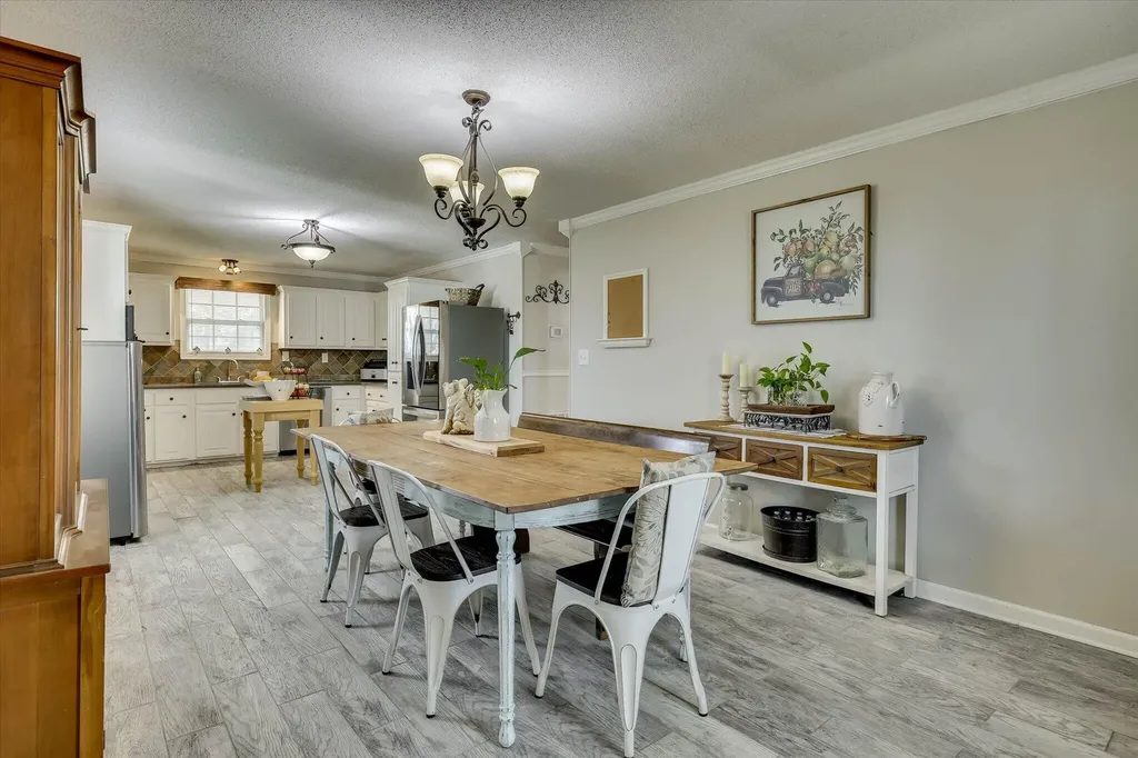 4327 Iron Hill Road Dearing GA 30808