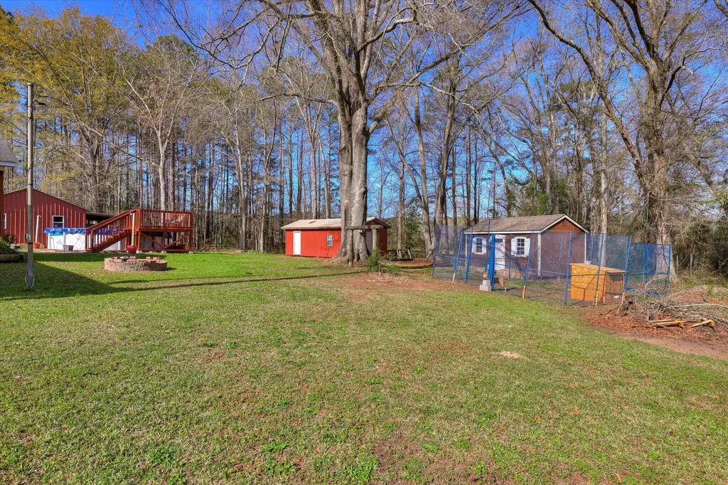 4327 Iron Hill Road Dearing GA 30808