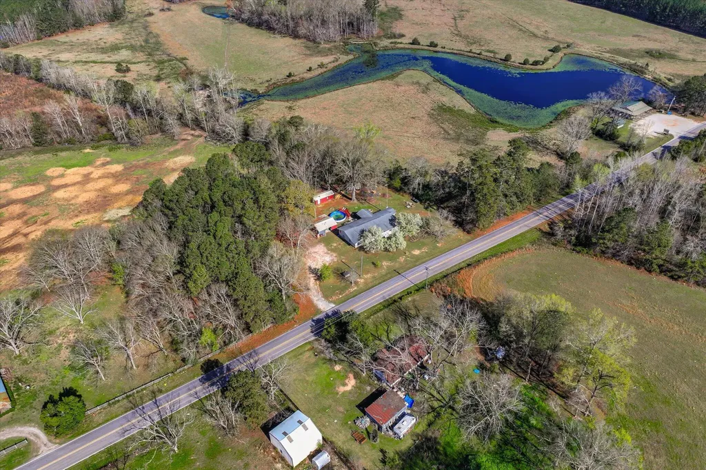 4327 Iron Hill Road Dearing GA 30808