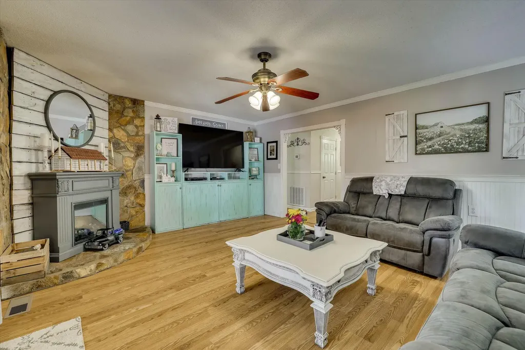 4327 Iron Hill Road Dearing GA 30808