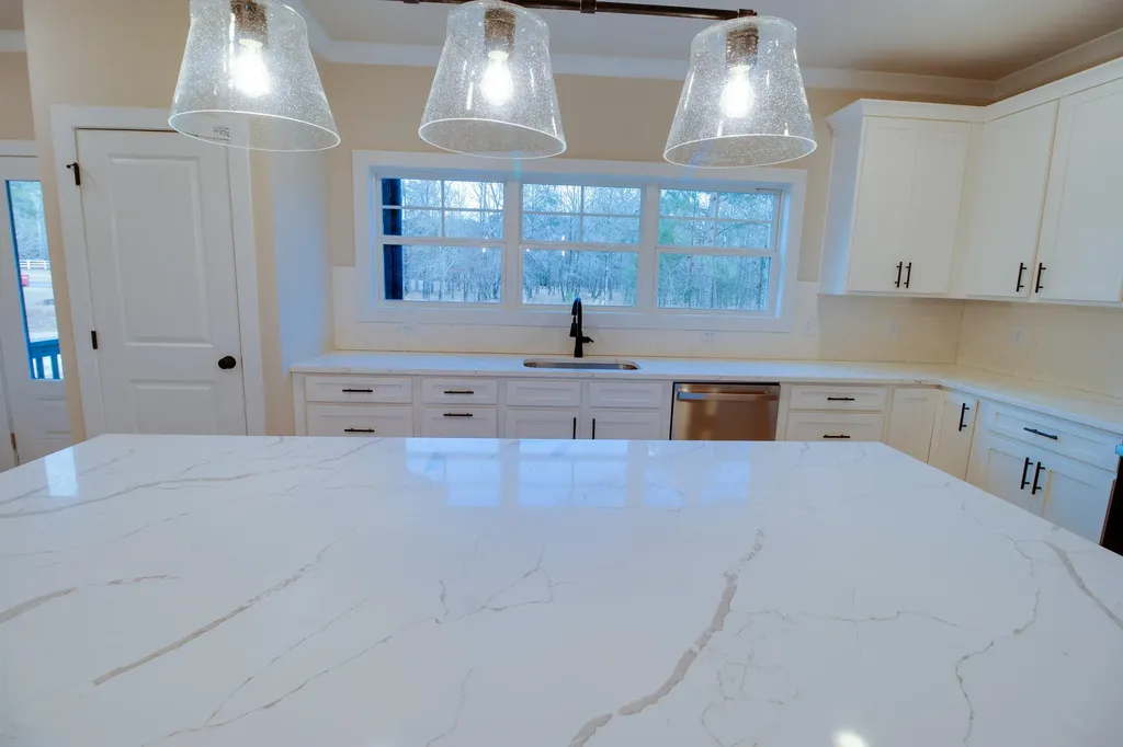 1021 S Pointe Court Tignall GA 30668