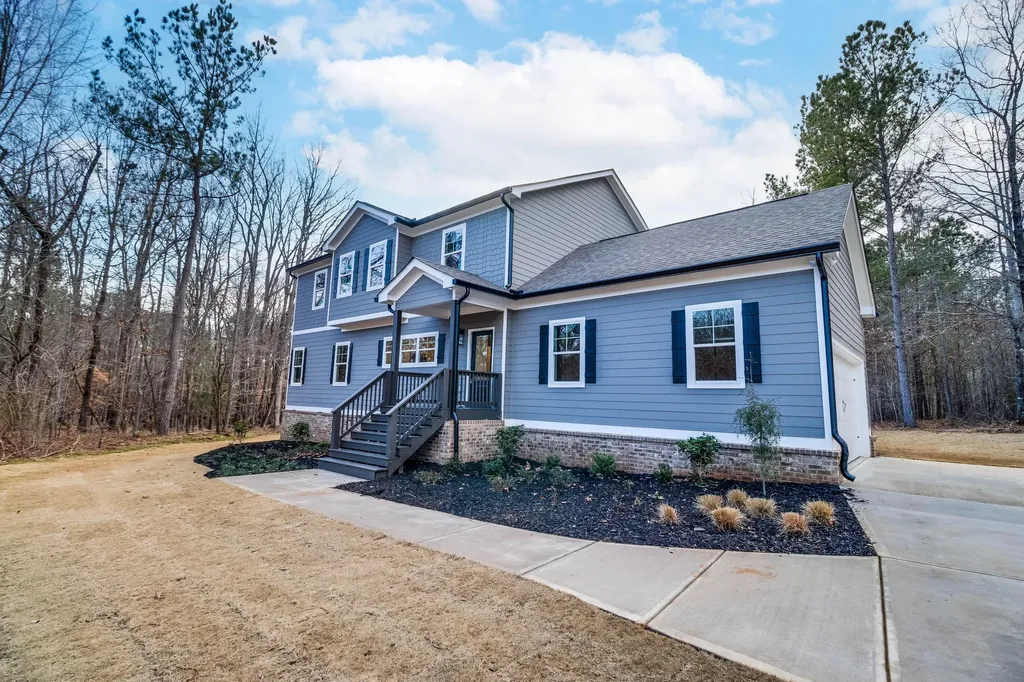 1021 S Pointe Court Tignall GA 30668