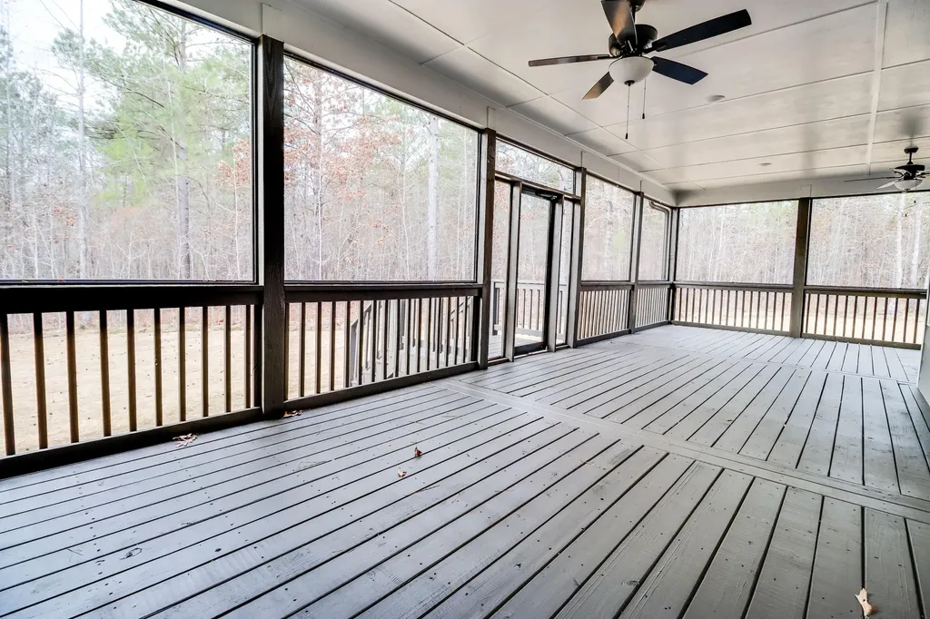 1021 S Pointe Court Tignall GA 30668