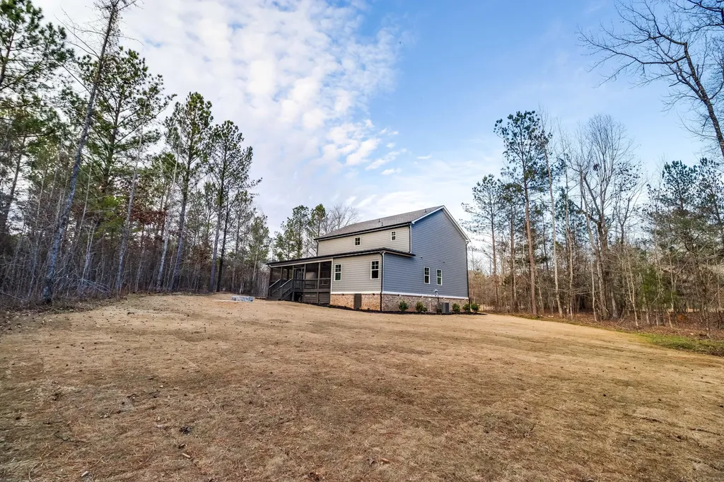 1021 S Pointe Court Tignall GA 30668