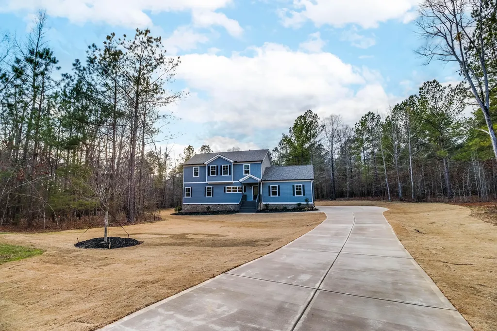 1021 S Pointe Court Tignall GA 30668