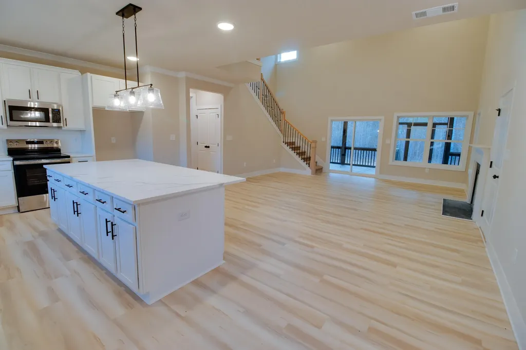 1021 S Pointe Court Tignall GA 30668