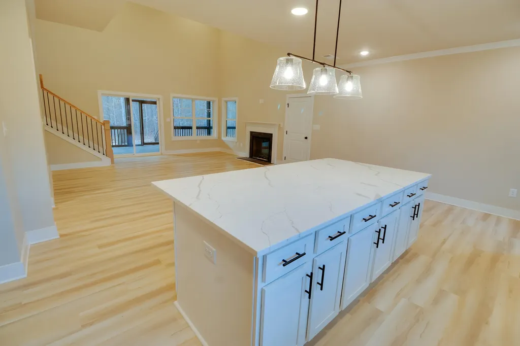 1021 S Pointe Court Tignall GA 30668