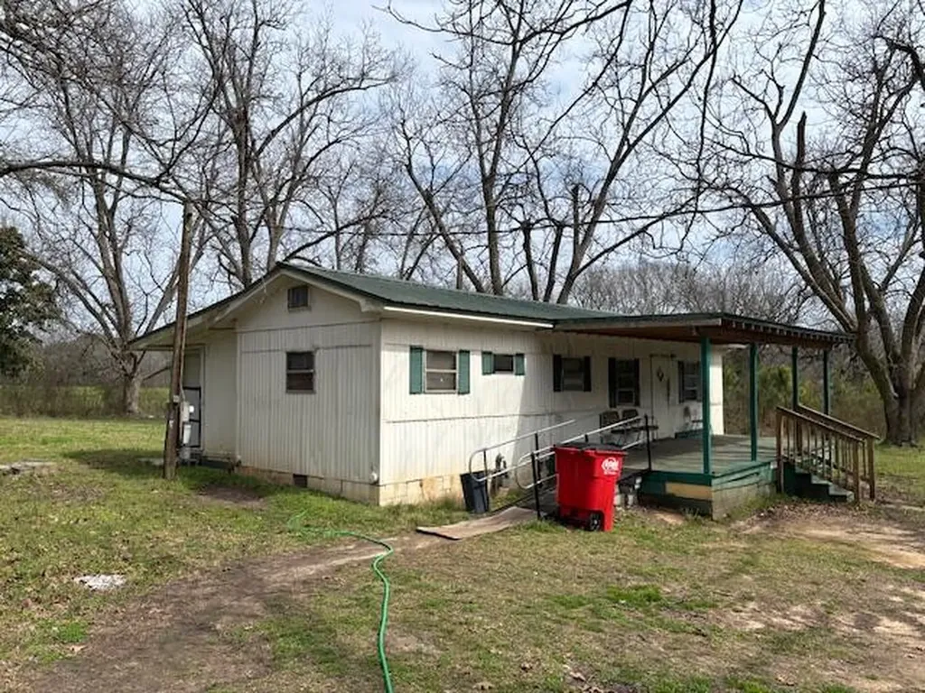 391 Commerce Street Crawfordville GA 30631