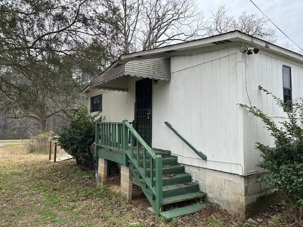 391 Commerce Street Crawfordville GA 30631