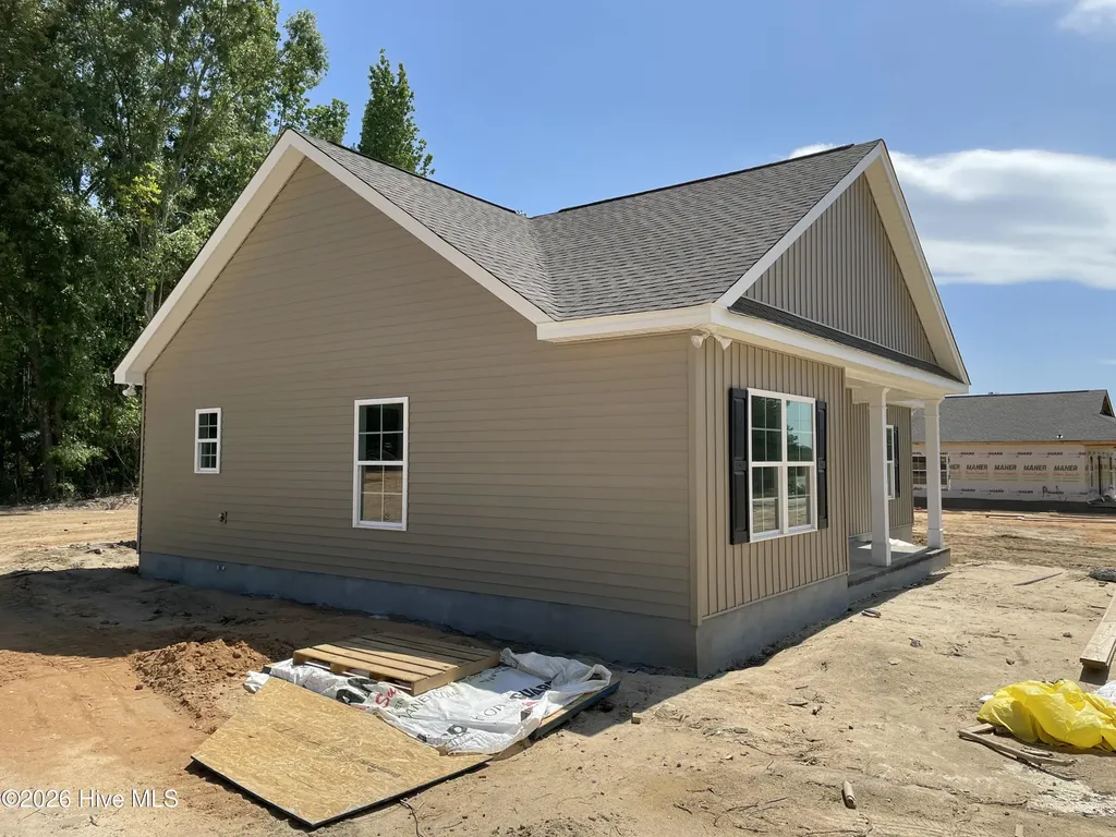 3776 Wire Road Dearing GA 30808