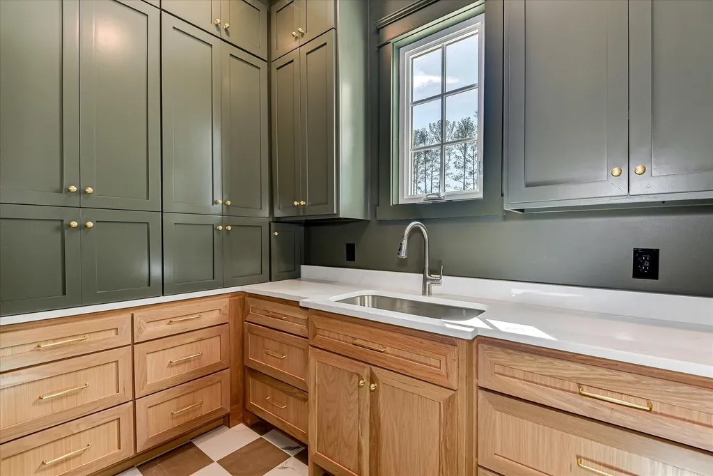1006 Sadie Lincolnton GA 30817