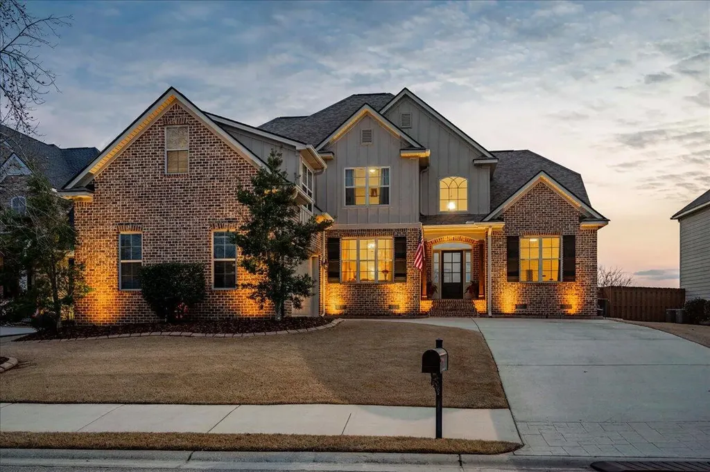 562 Oconee Circle Evans GA 30809