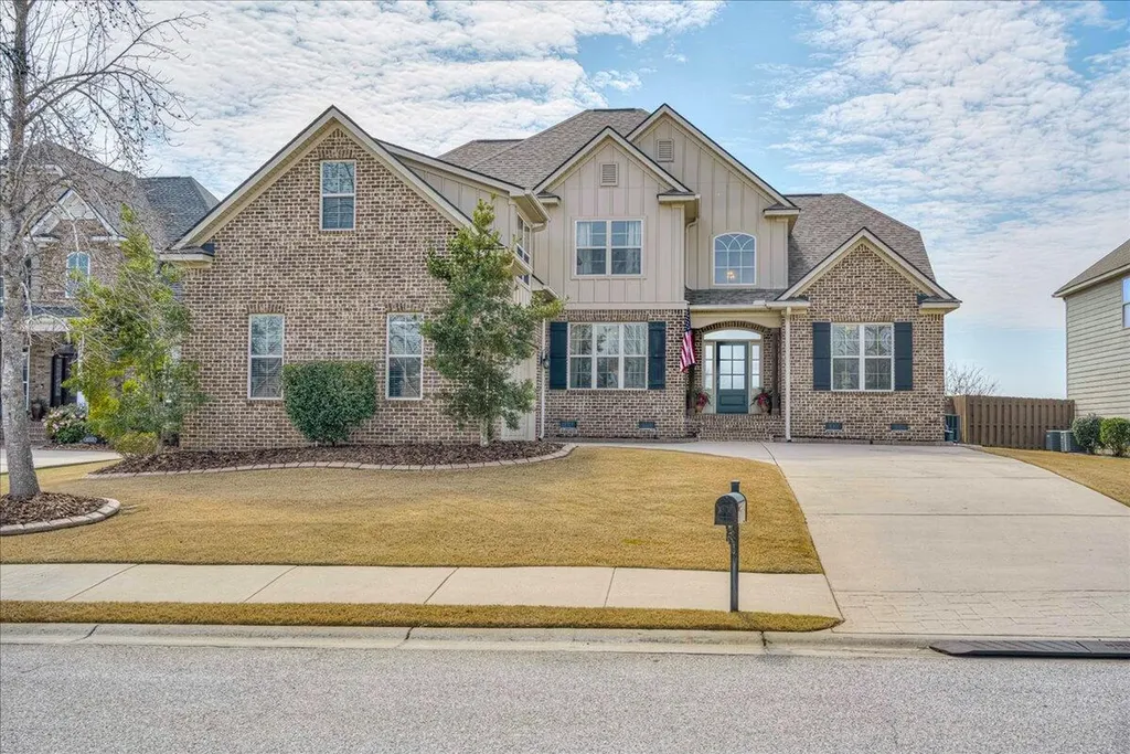 562 Oconee Circle Evans GA 30809