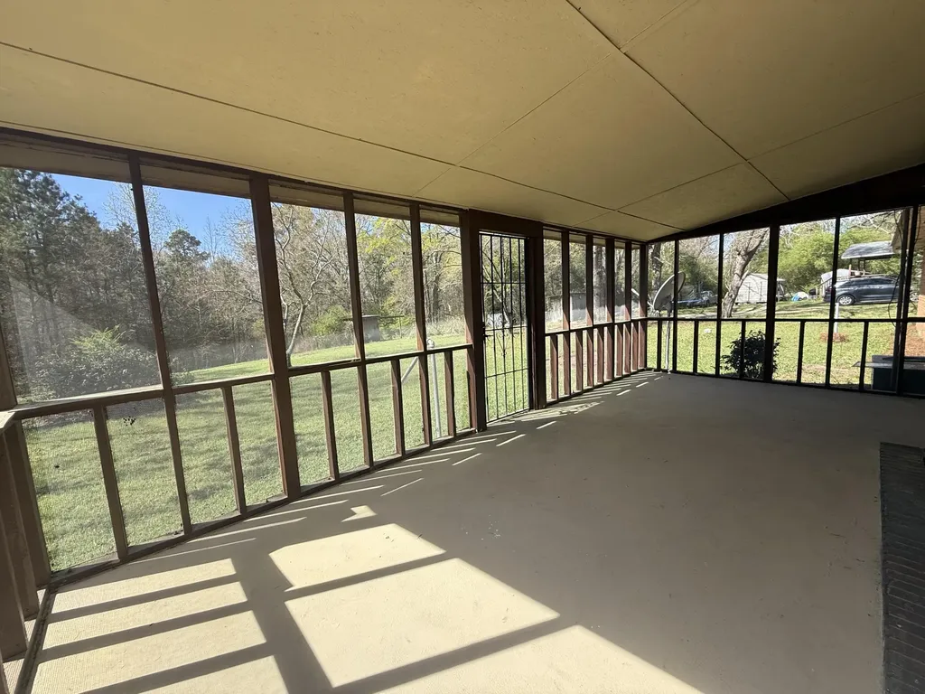 28 Brewer Road Jewell GA