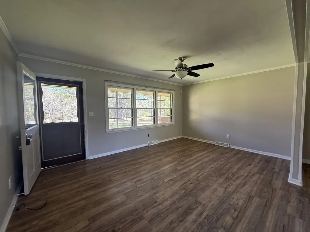 28 Brewer Road Jewell GA