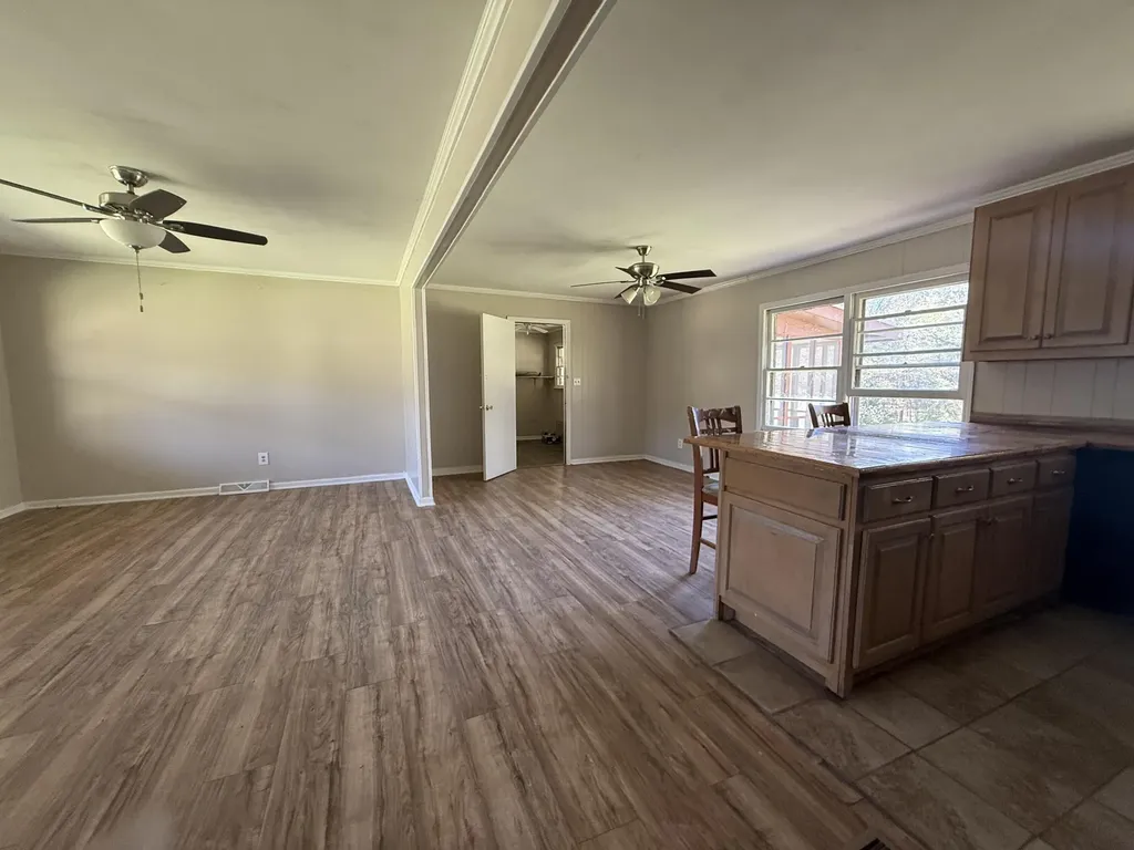 28 Brewer Road Jewell GA