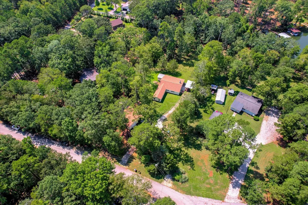 1129 Lakeside Drive Lincolnton GA 30817