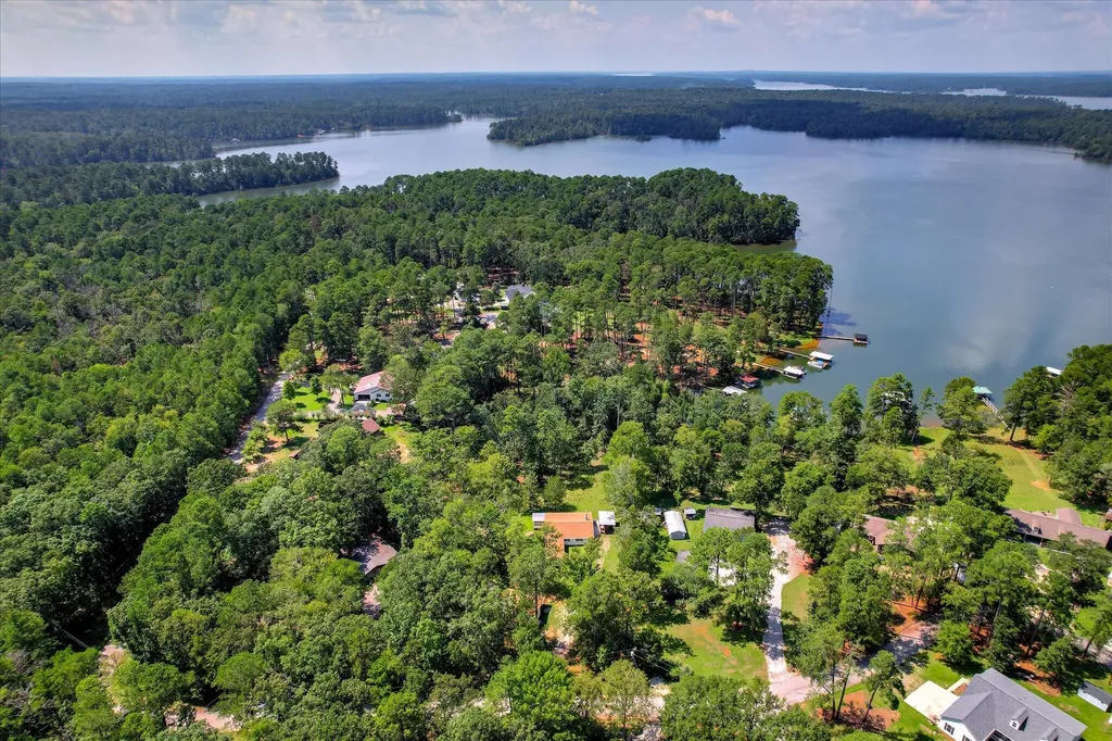 1129 Lakeside Drive Lincolnton GA 30817
