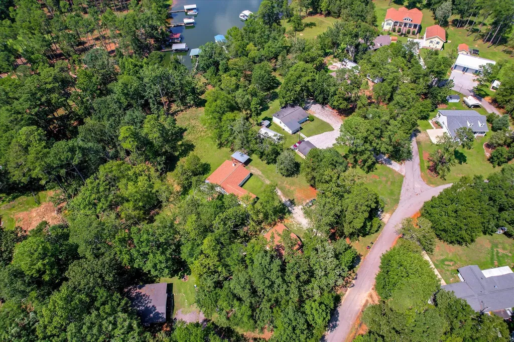 1129 Lakeside Drive Lincolnton GA 30817