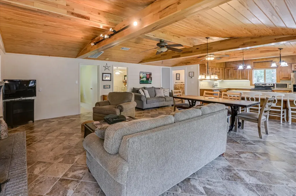 1129 Lakeside Drive Lincolnton GA 30817