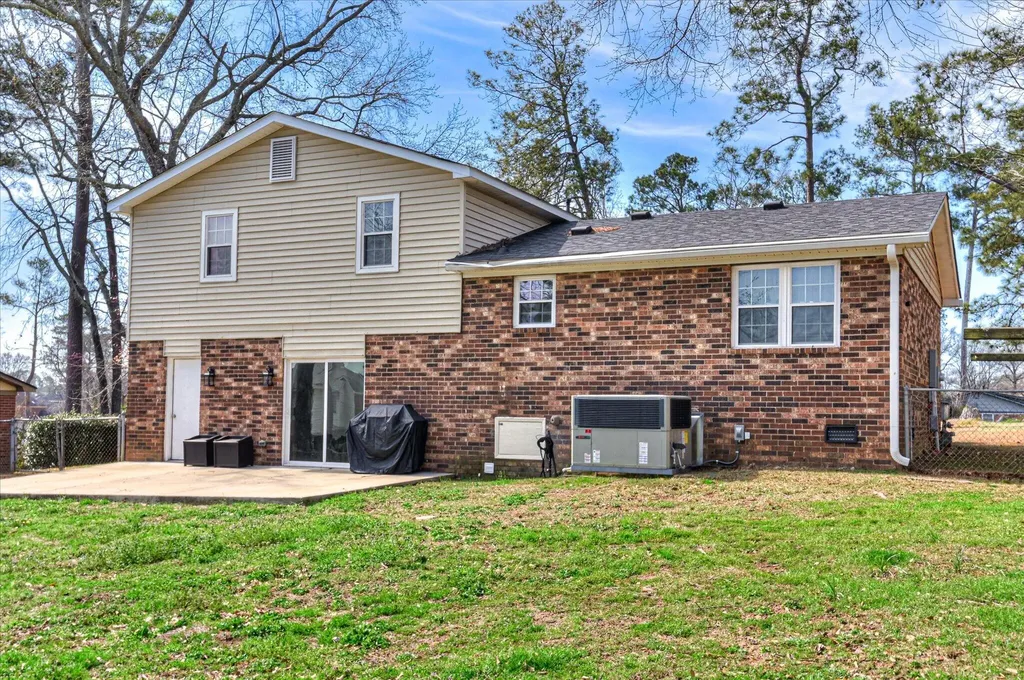 140 Oakridge Drive Martinez GA 30907
