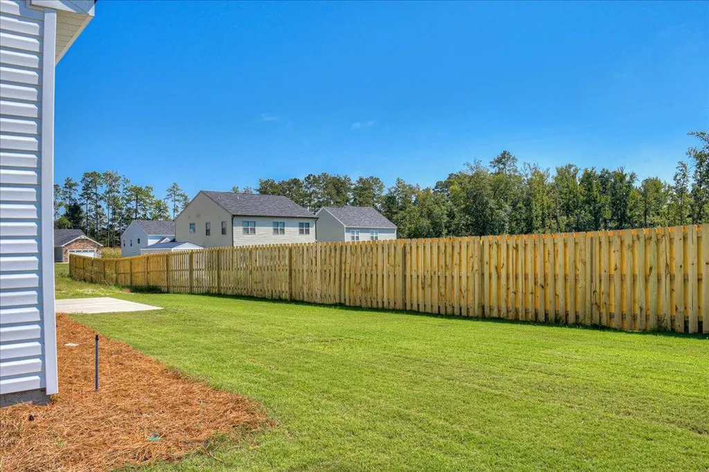 1712 N Pine Ridge Drive Hephzibah GA 30815