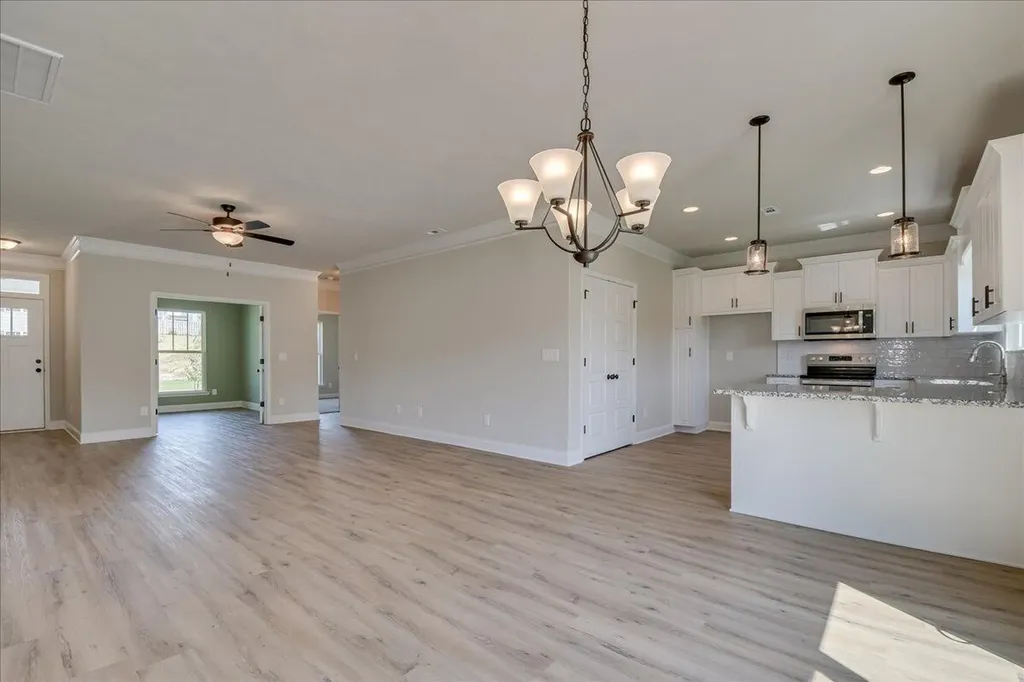 1712 N Pine Ridge Drive Hephzibah GA 30815