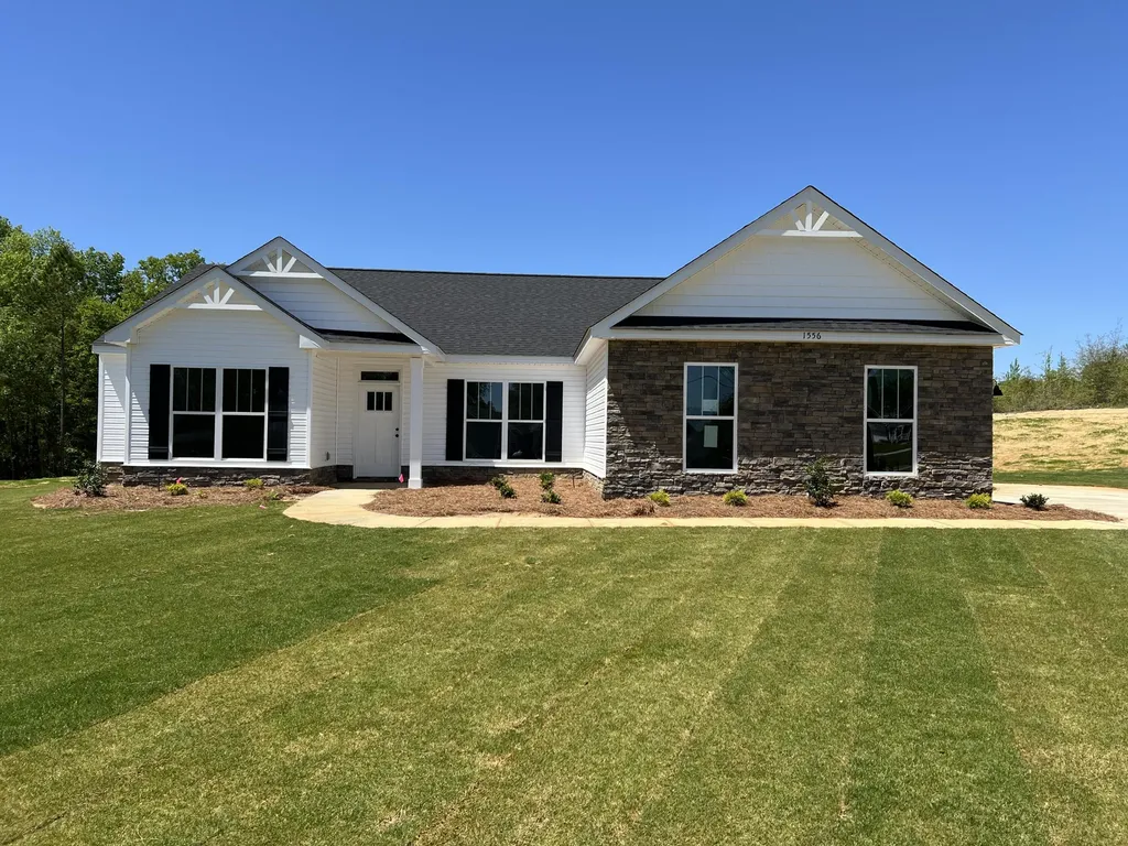1716 Pine Ridge Drive N Hephzibah GA 30815
