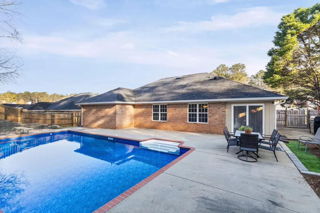 4658 Leeward Drive Evans GA 30809