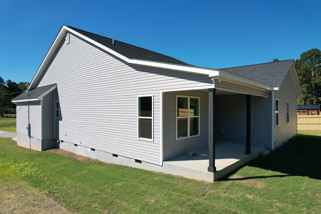 3191 Old Augusta Road Dearing GA 30808