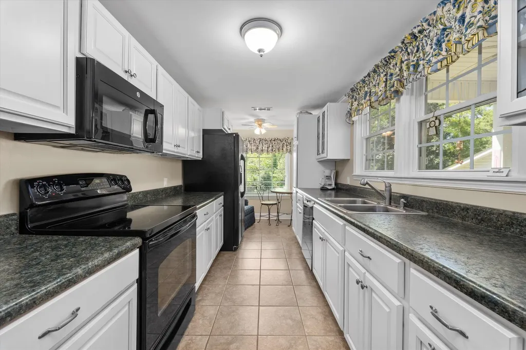 104 Sim Street Washington GA 30673