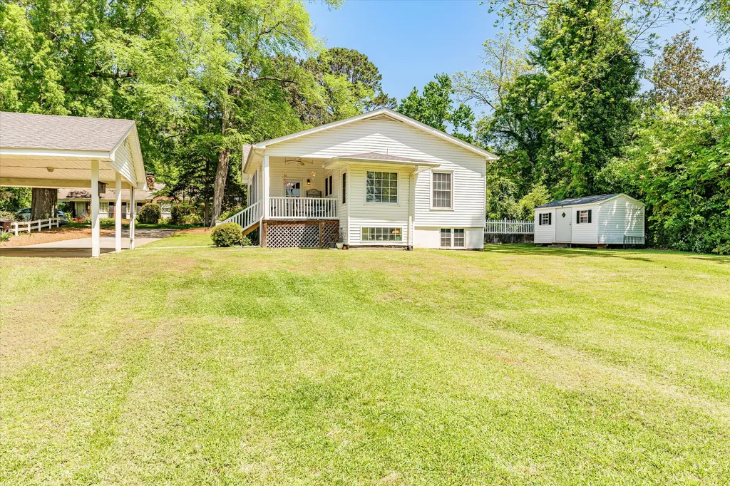 104 Sim Street Washington GA 30673