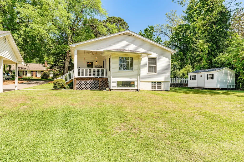 104 Sim Street Washington GA 30673