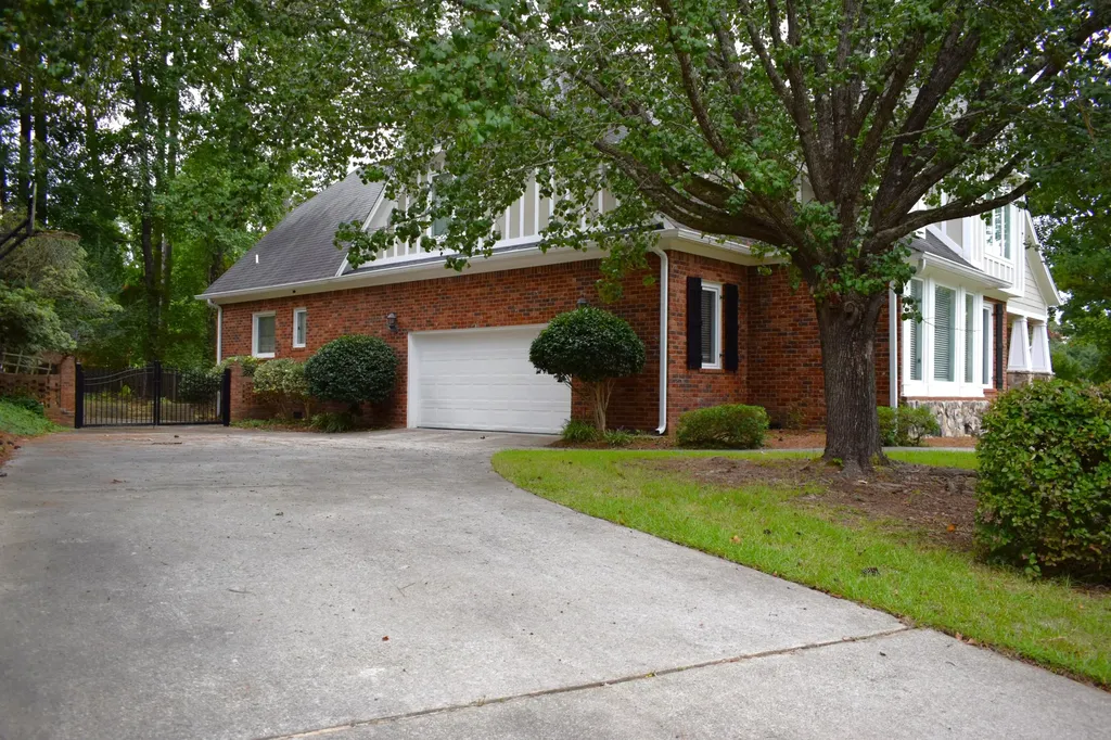 802 Sparkleberry Road Evans GA 30809