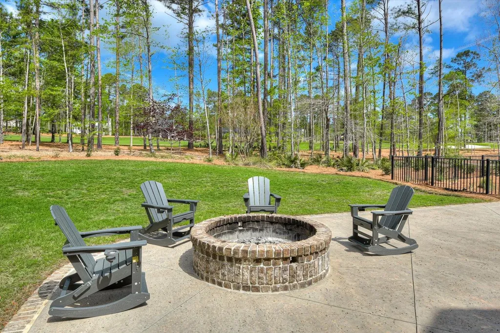 1866 Champions Circle Evans GA 30809