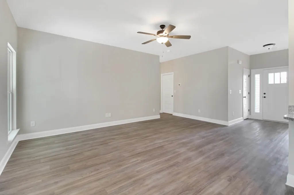 1660 N Pine Ridge Drive Hephzibah GA 30815