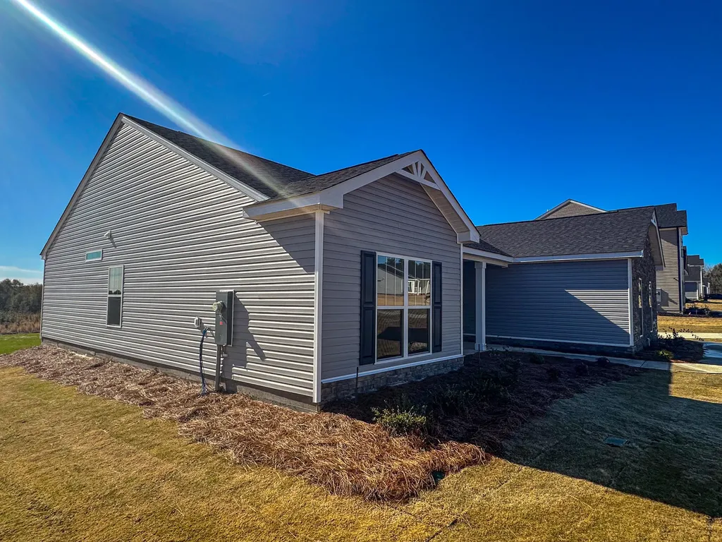 1660 N Pine Ridge Drive Hephzibah GA 30815
